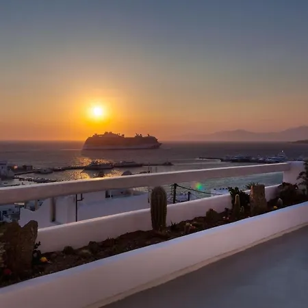 She Mykonos - The Residency *
