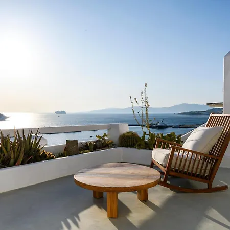 She Mykonos - The Residency Aparthotel *