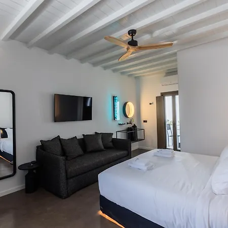 She Mykonos - The Residency Aparthotel