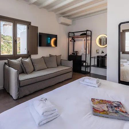She Mykonos - The Residency *