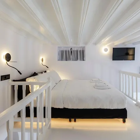Aparthotel She Mykonos - The Residency *
